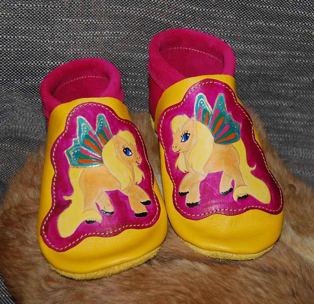 Chaussons bébé personnalisé sur mesure   taille 18/21