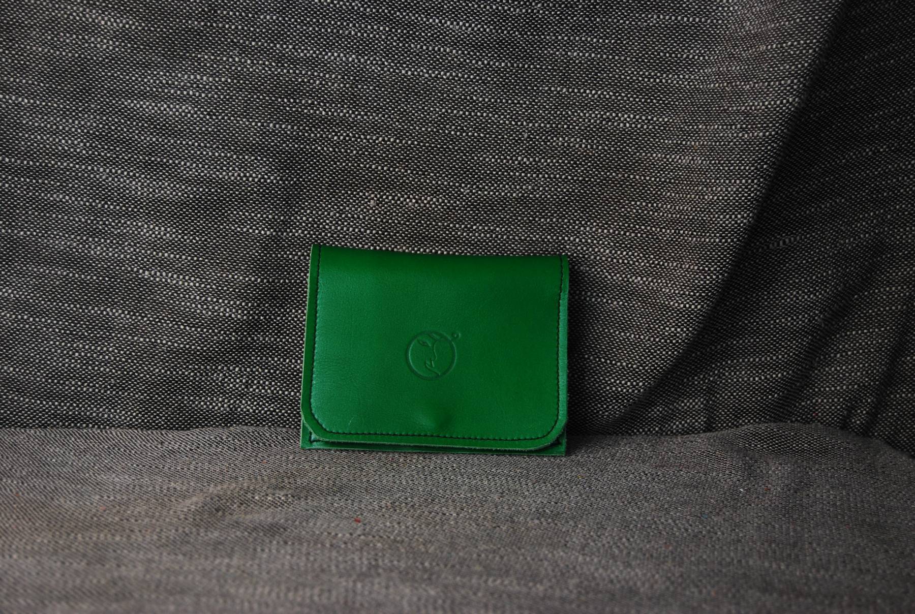 Porte-monnaie format carte d'identité vert